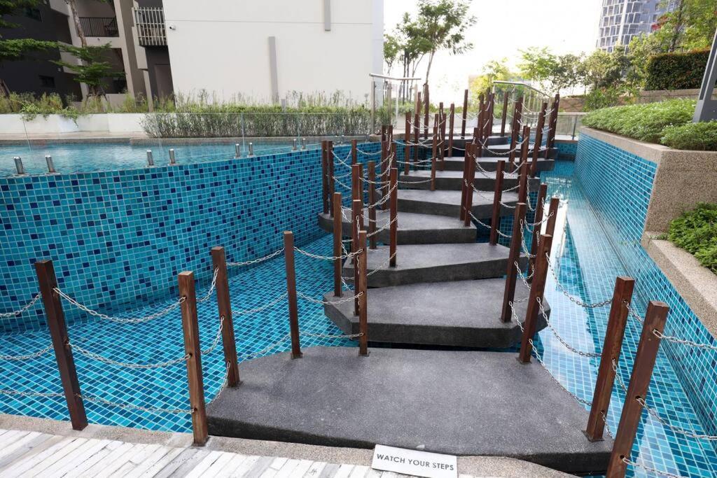 Elegant Homes 9Pax 5Bed Sunway Pyramid-Lagoon 2 Car Park Petaling Jaya Exterior photo